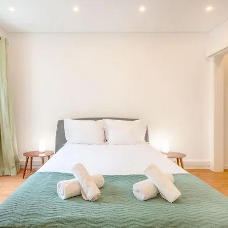Apartamento Guestready - Bright Escape Near Santa Apolónia Lisboa
