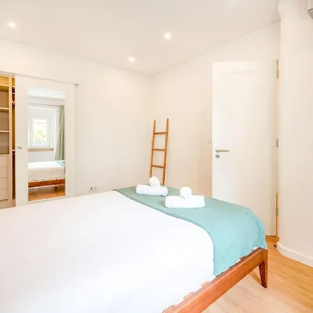 Apartment Guestready - Bright Escape Near Santa Apolonia Lisbon