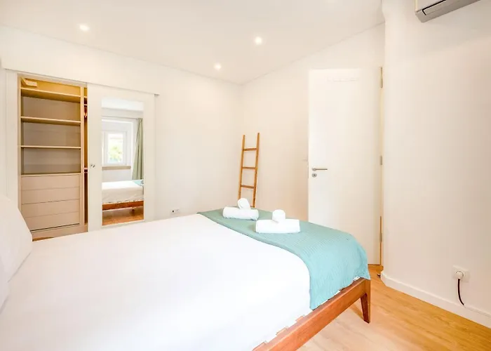 アパート Guestready - Bright Escape Near Santa Apolonia リスボン