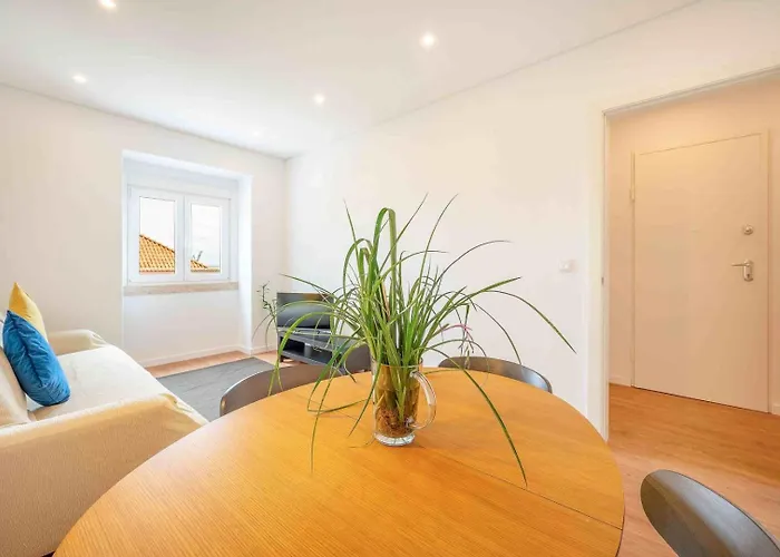 Guestready - Bright Escape Near Santa Apolonia * Lisbon