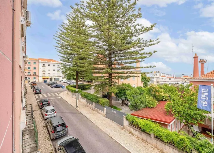 Guestready - Bright Escape Near Santa Apolonia 公寓